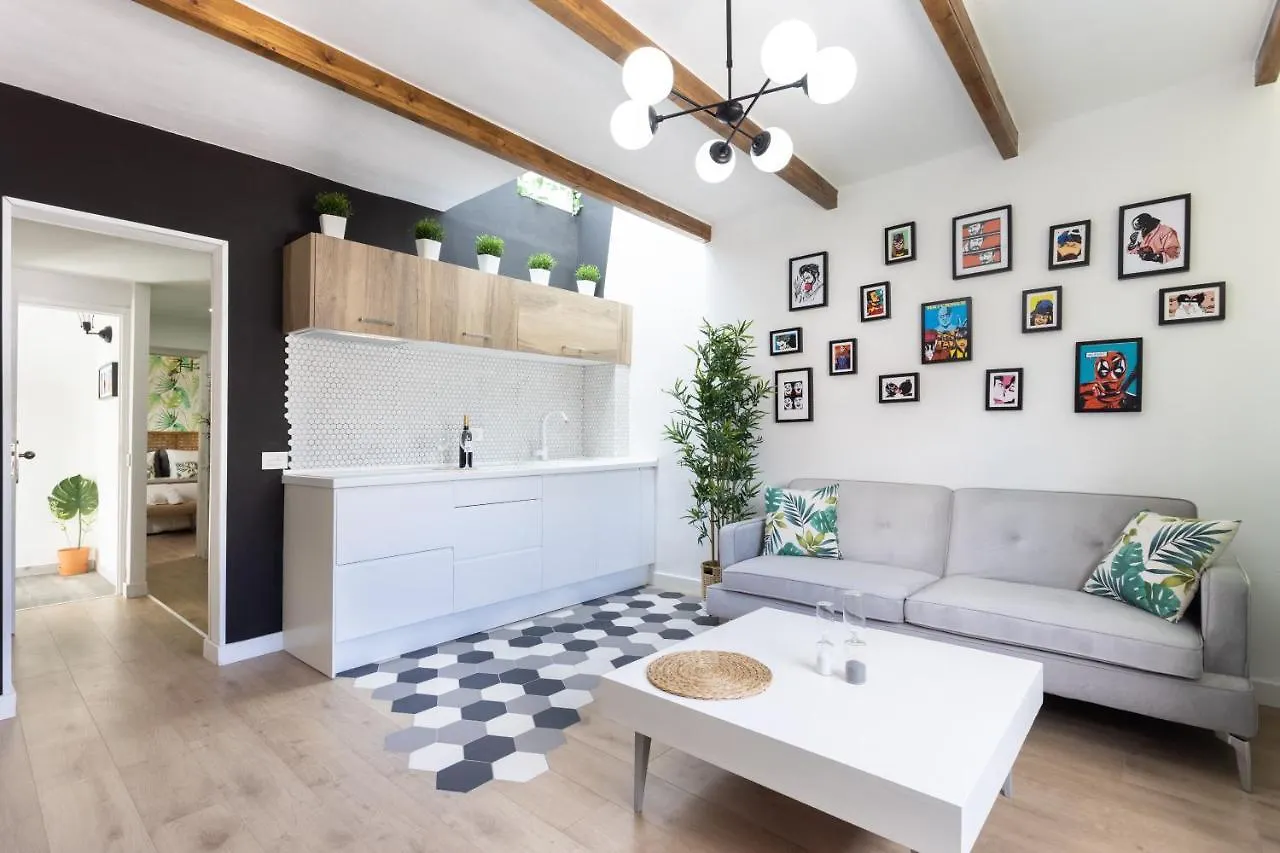 Home2Book Vintage American Deluxe La Laguna location